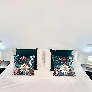 Gatu Premium Flamenca , Preferente Mayores De 25 Anos Y Familias Apartamento Cádiz